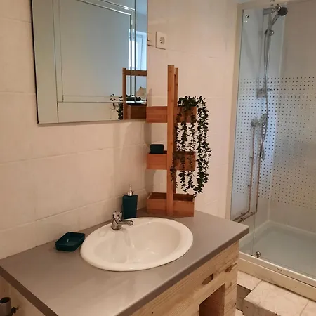 Rez-de-chaussee Ferme De La Manufacture شقة *