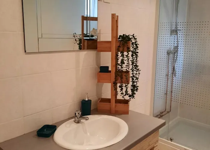 Rez-de-chaussee Ferme De La Manufacture アパート *